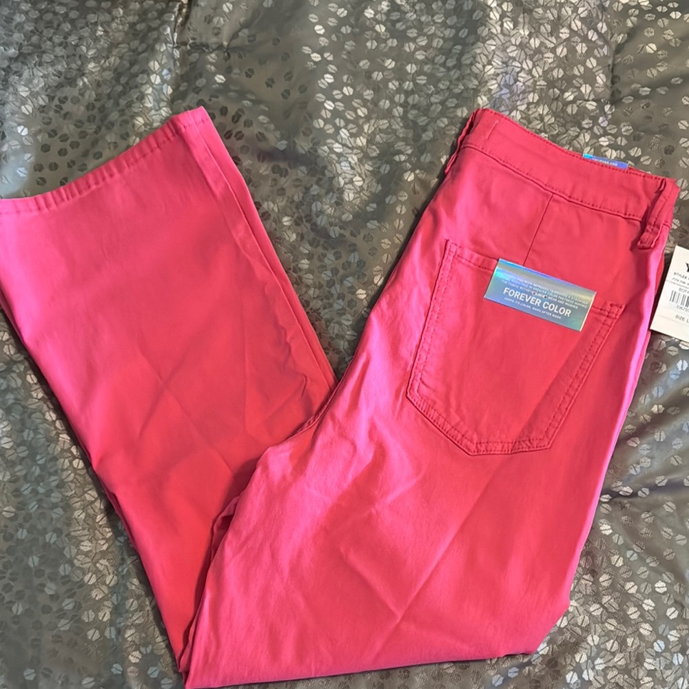 Women’s Fiery Coral Cropped Kick Flare Pant